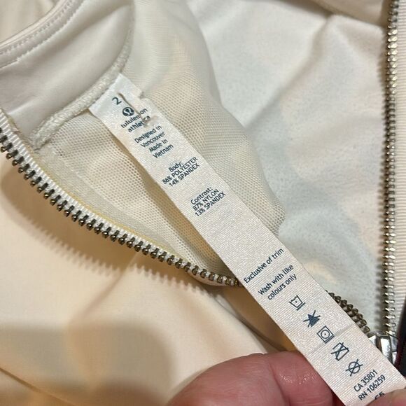 Lululemon departure top in ghost size 2 - Picture 7 of 10